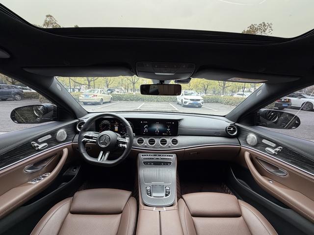 Mercedes-Benz Mercedes-Benz E-Class