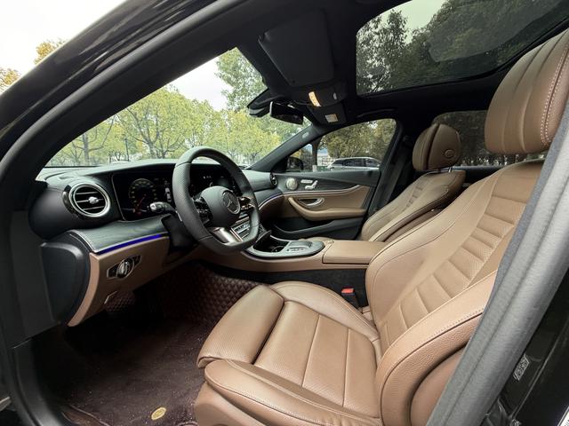 Mercedes-Benz Mercedes-Benz E-Class
