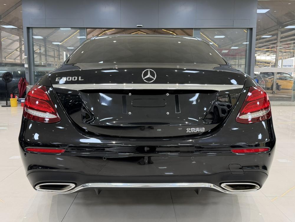 Mercedes-Benz Mercedes-Benz E-Class