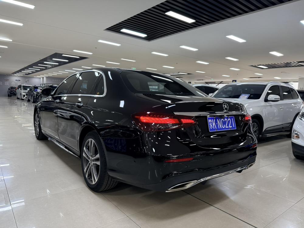 Mercedes-Benz Mercedes-Benz E-Class