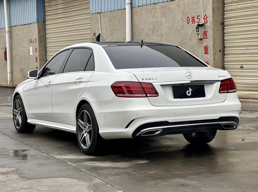 Mercedes-Benz Mercedes-Benz E-Class