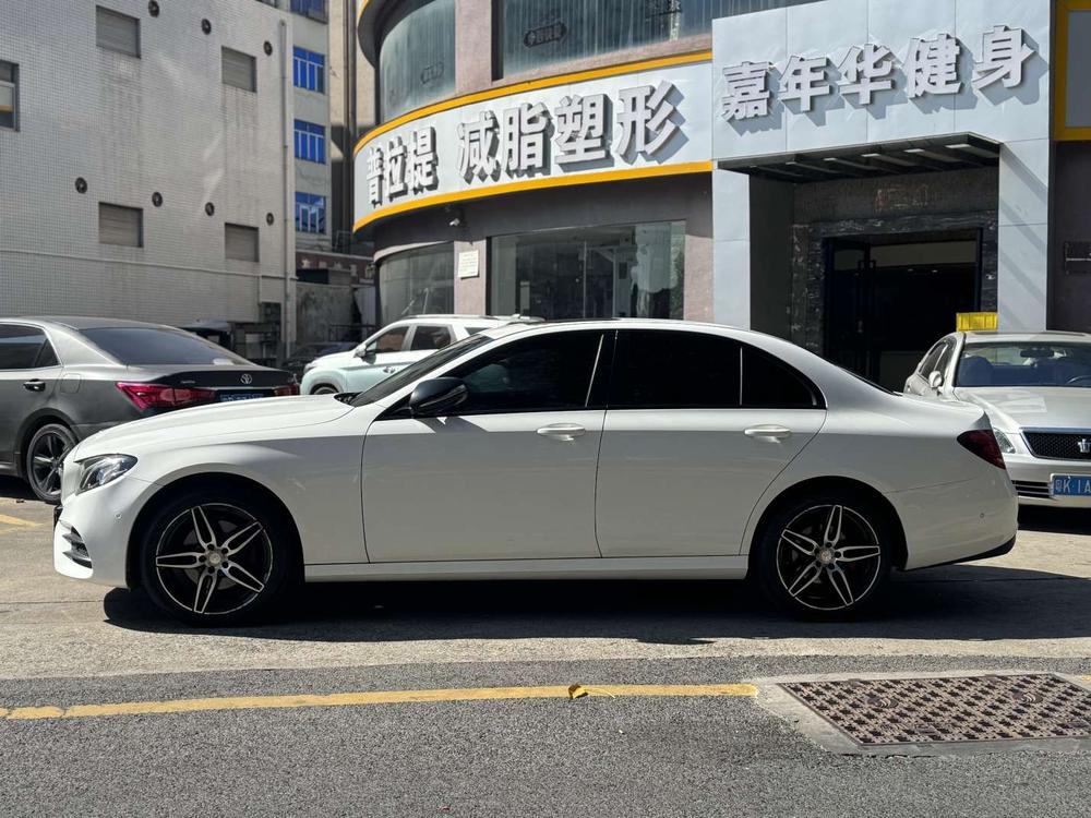 Mercedes-Benz Mercedes-Benz E-Class