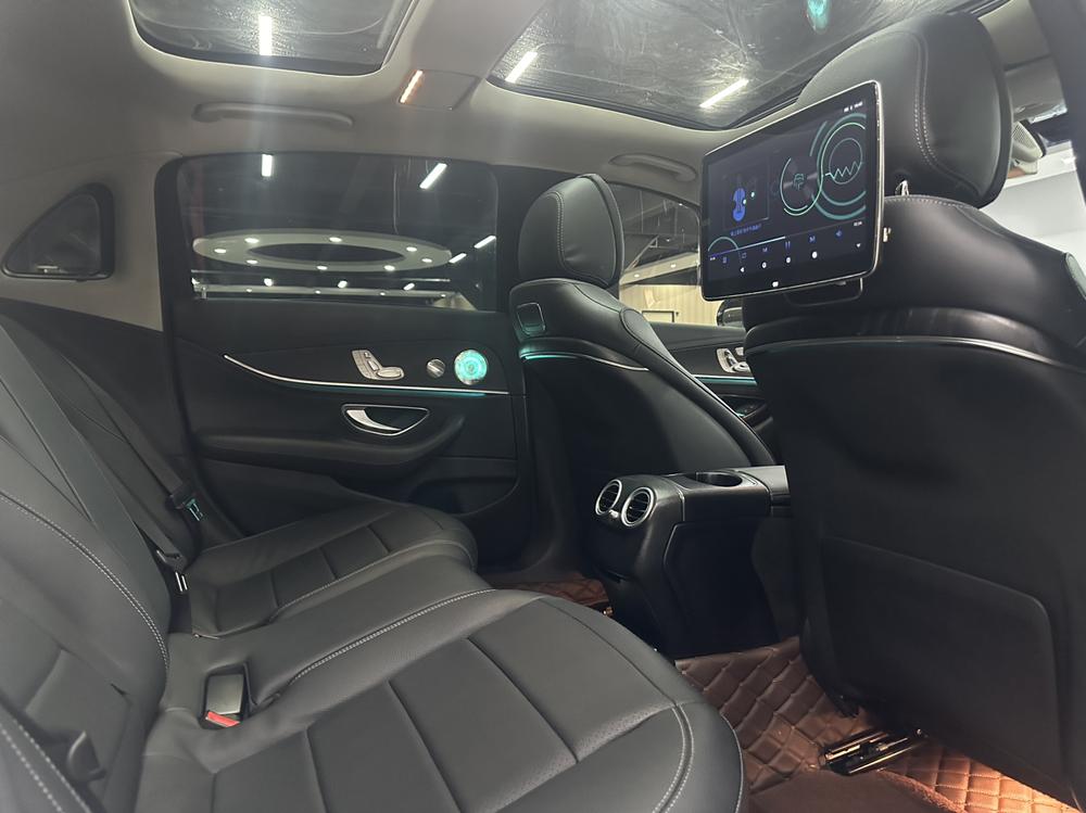 Mercedes-Benz Mercedes-Benz E-Class