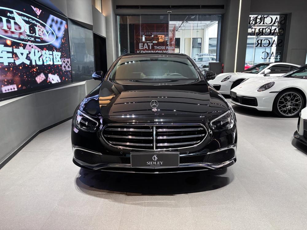 Mercedes-Benz Mercedes-Benz E-Class