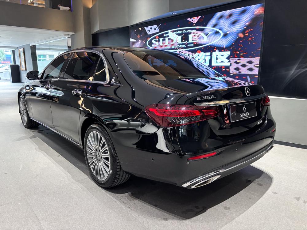 Mercedes-Benz Mercedes-Benz E-Class