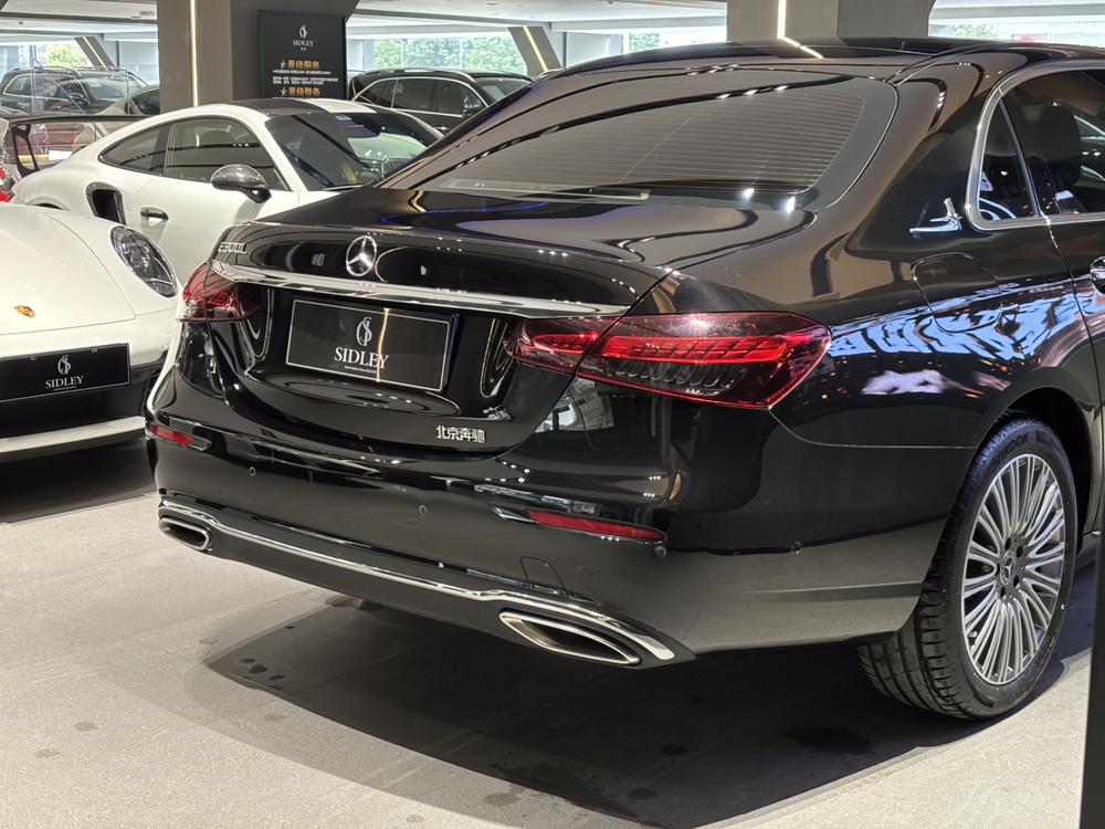 Mercedes-Benz Mercedes-Benz E-Class