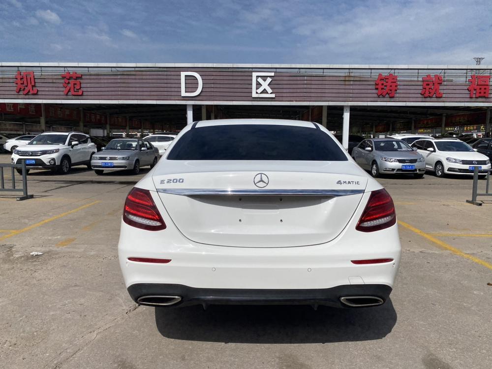Mercedes-Benz Mercedes-Benz E-Class