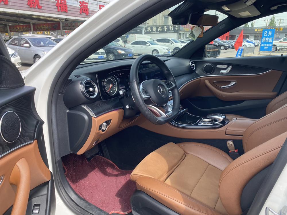 Mercedes-Benz Mercedes-Benz E-Class