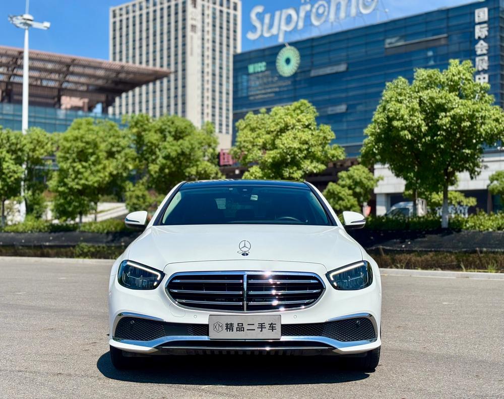 Mercedes-Benz Mercedes-Benz E-Class