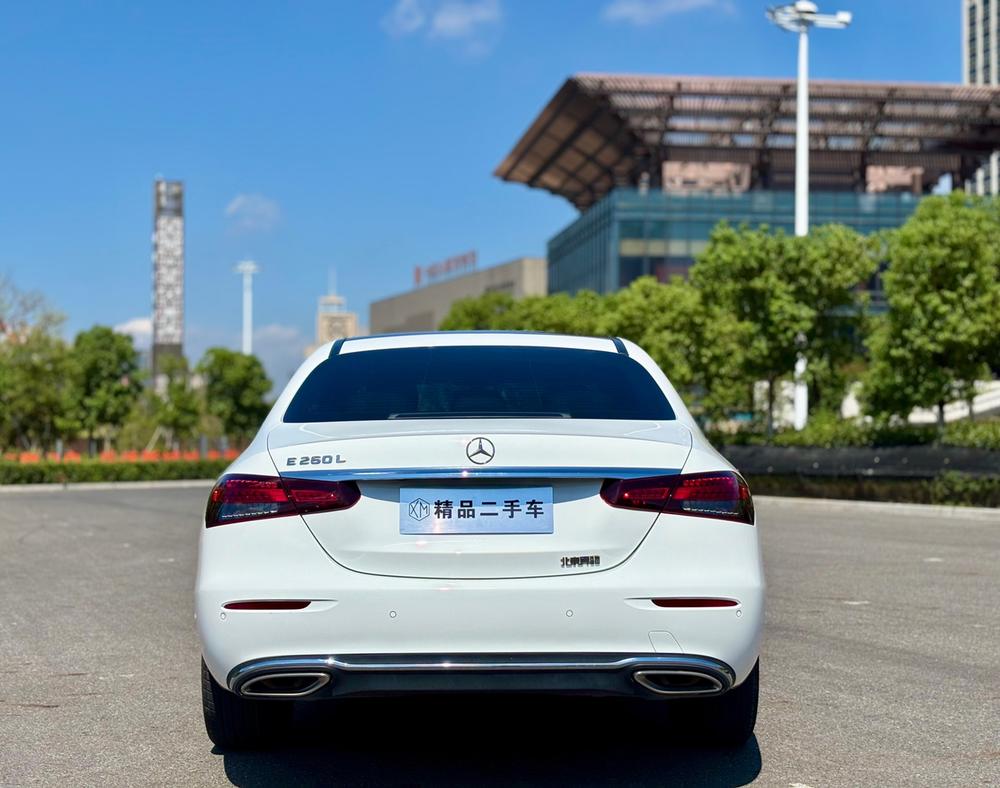 Mercedes-Benz Mercedes-Benz E-Class