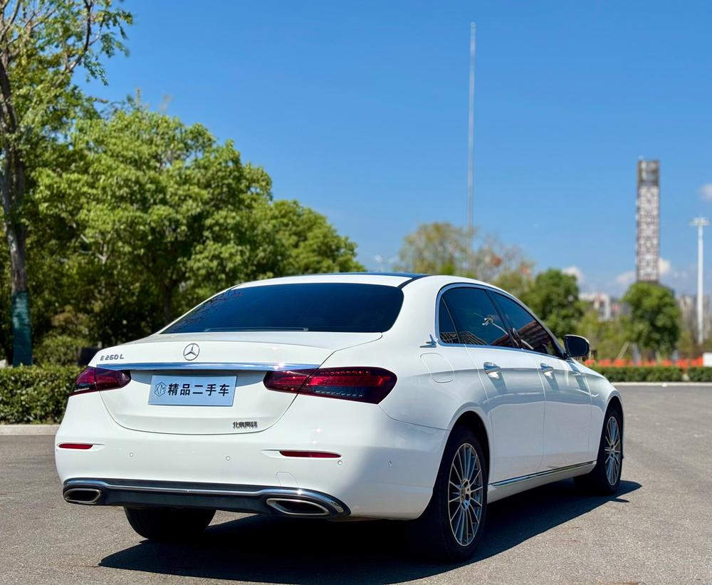 Mercedes-Benz Mercedes-Benz E-Class