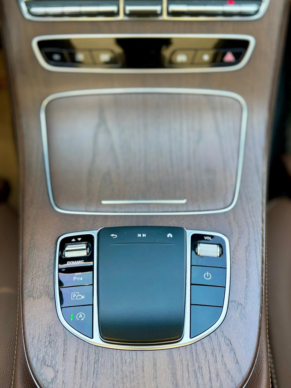 Mercedes-Benz Mercedes-Benz E-Class