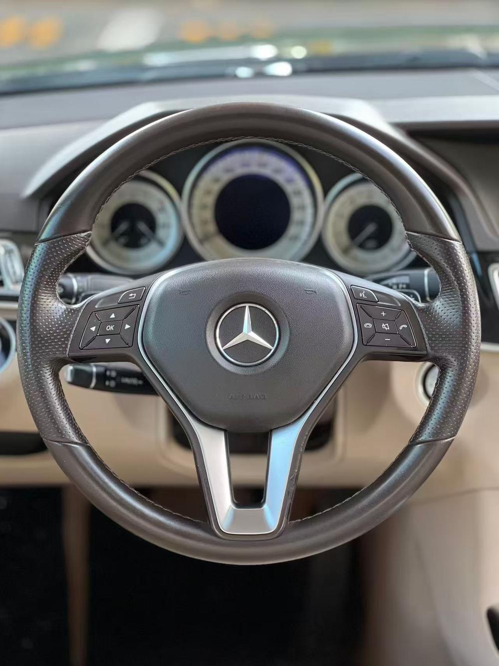 Mercedes-Benz Mercedes-Benz E-Class