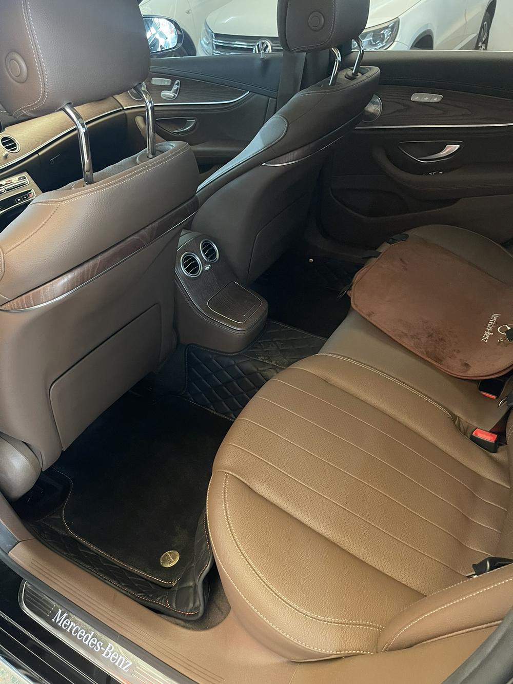 Mercedes-Benz Mercedes-Benz E-Class