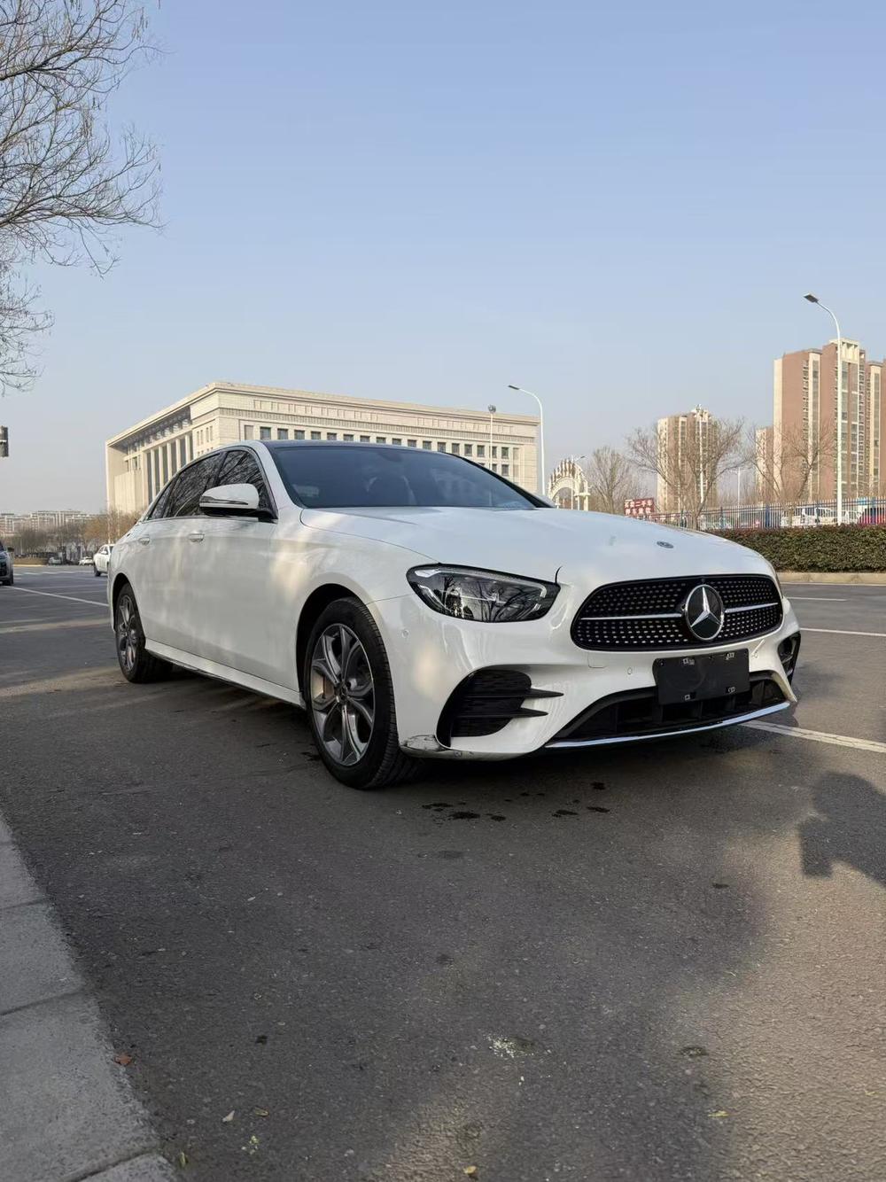 Mercedes-Benz Mercedes-Benz E-Class