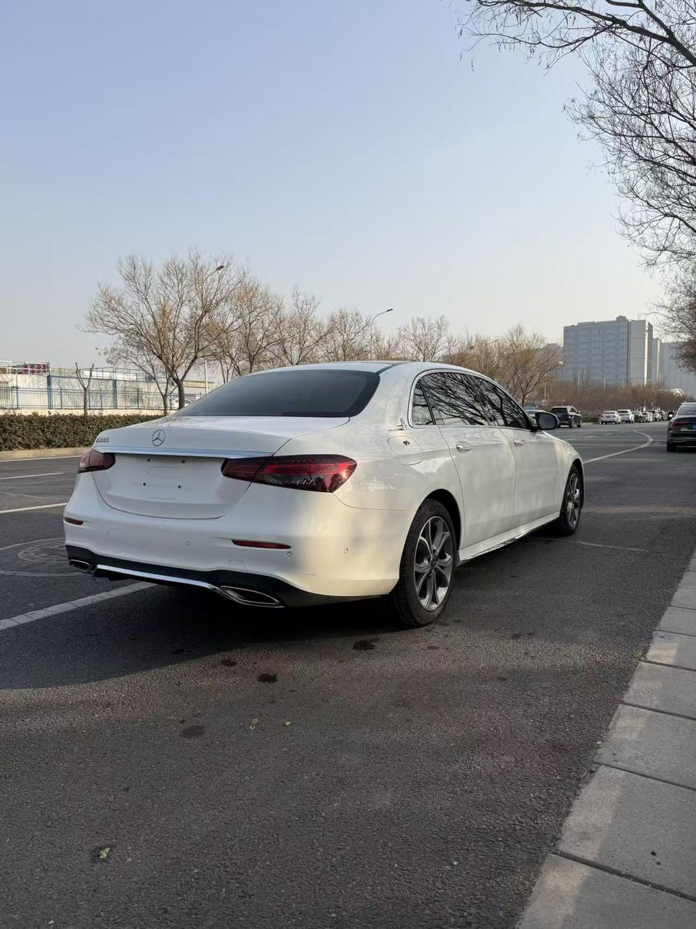 Mercedes-Benz Mercedes-Benz E-Class