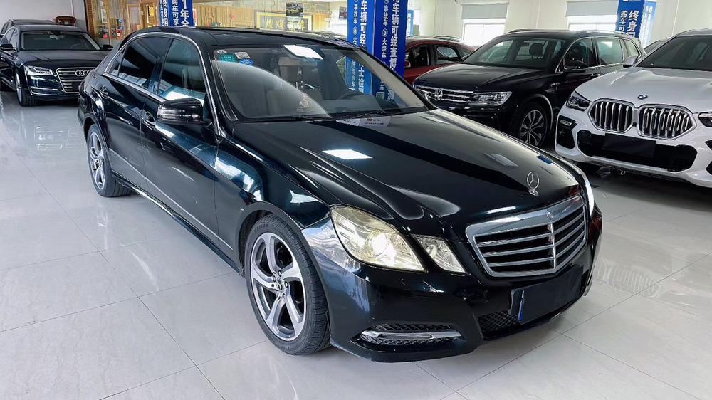 Mercedes-Benz Mercedes-Benz E-Class