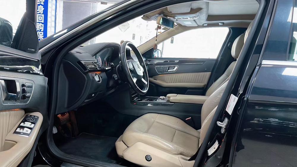 Mercedes-Benz Mercedes-Benz E-Class