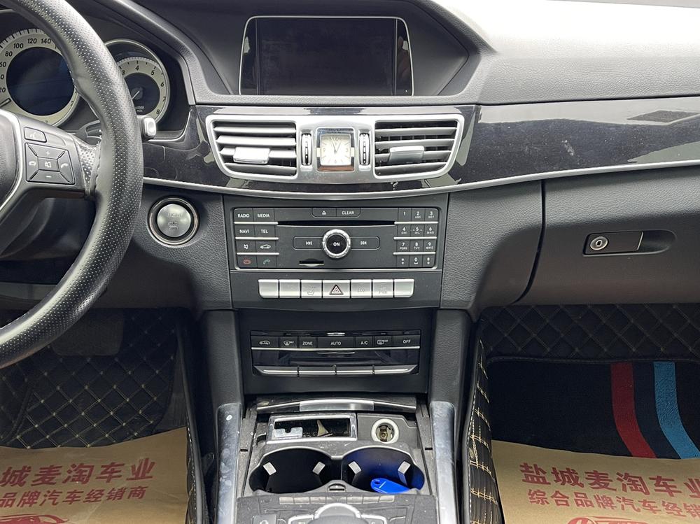 Mercedes-Benz Mercedes-Benz E-Class