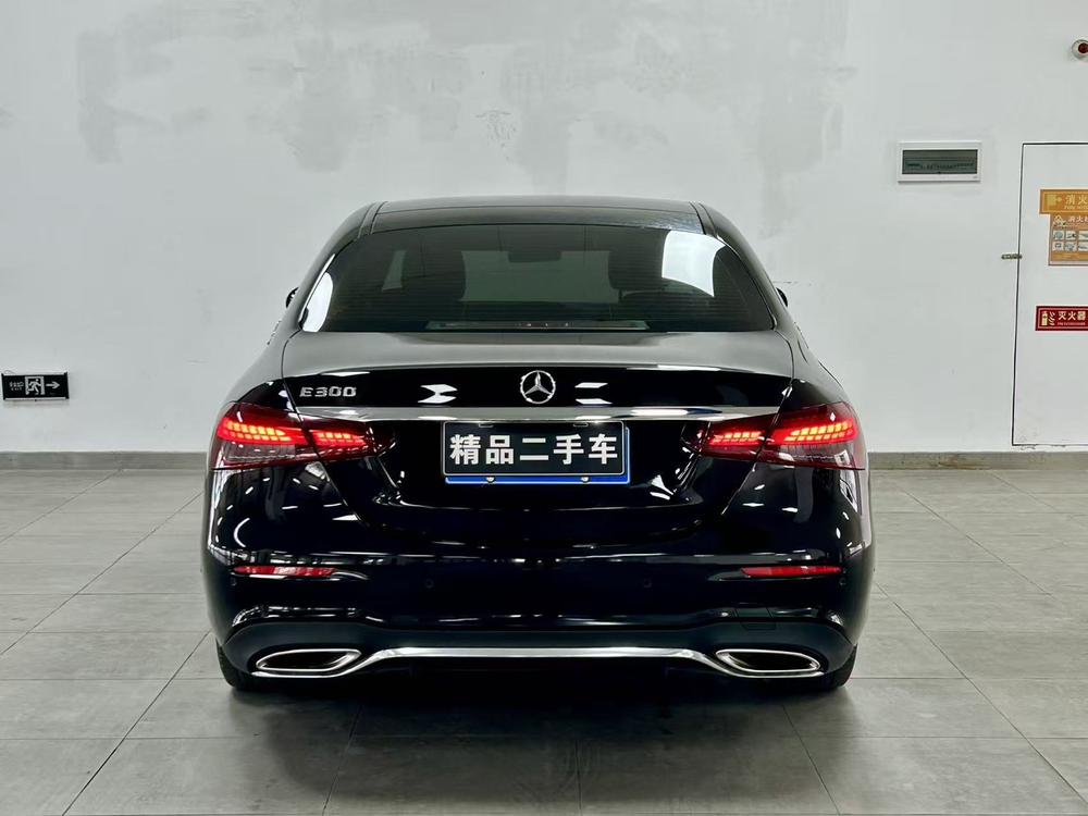 Mercedes-Benz Mercedes-Benz E-Class