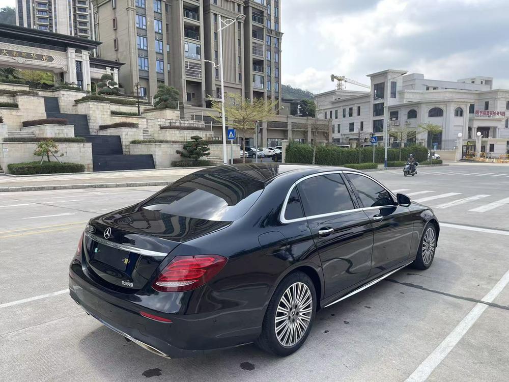 Mercedes-Benz Mercedes-Benz E-Class