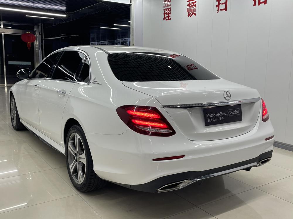 Mercedes-Benz Mercedes-Benz E-Class