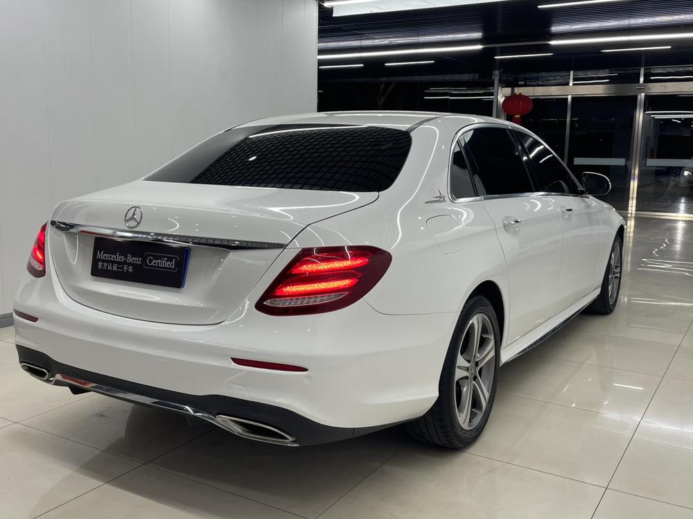 Mercedes-Benz Mercedes-Benz E-Class