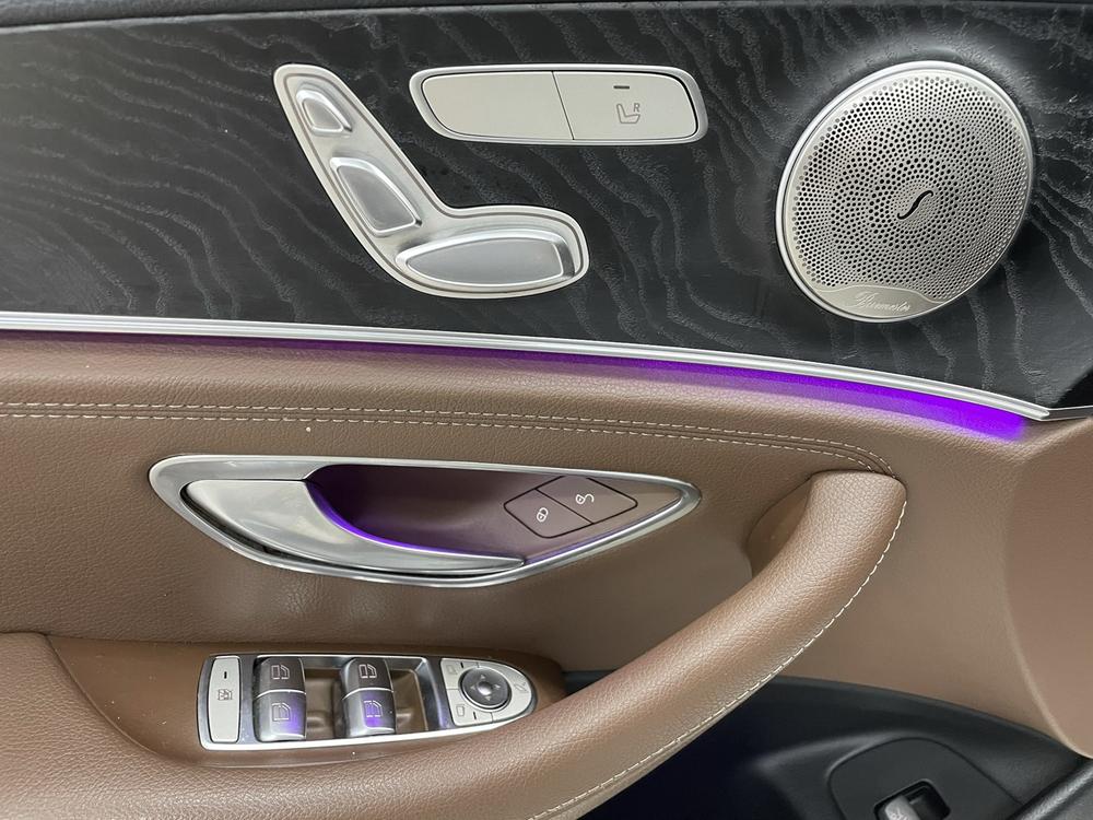 Mercedes-Benz Mercedes-Benz E-Class
