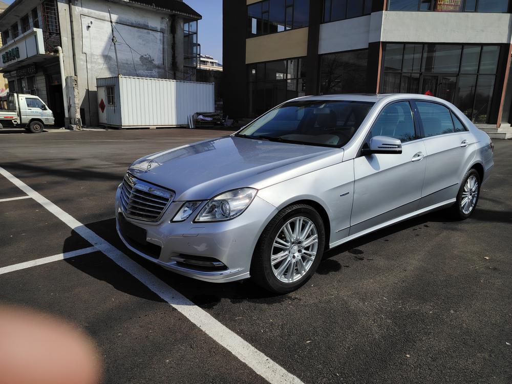 Mercedes-Benz Mercedes-Benz E-Class
