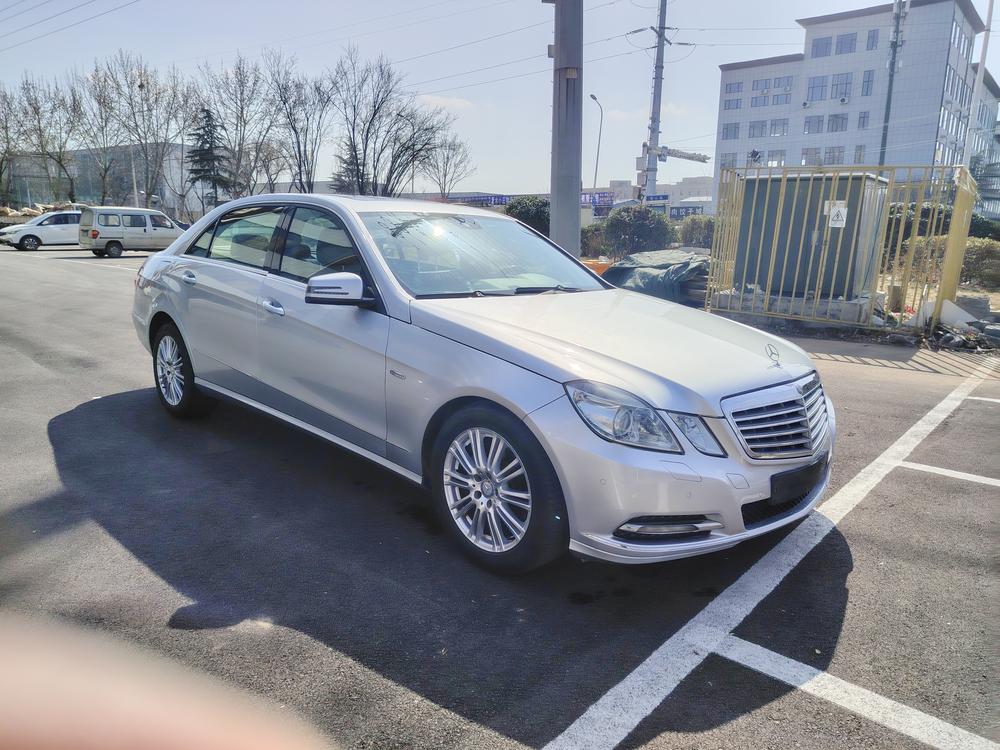 Mercedes-Benz Mercedes-Benz E-Class