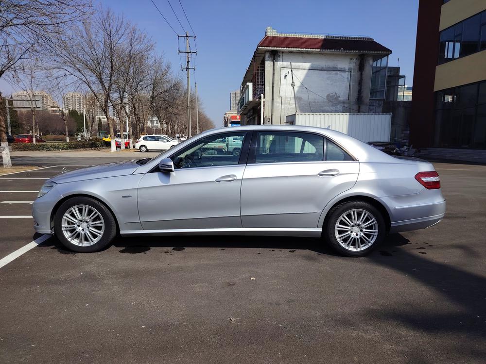 Mercedes-Benz Mercedes-Benz E-Class