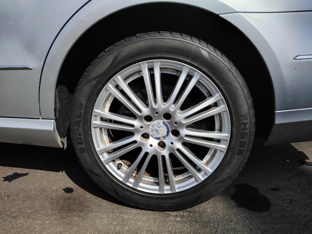 Mercedes-Benz Mercedes-Benz E-Class