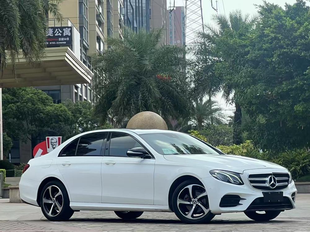 Mercedes-Benz Mercedes-Benz E-Class