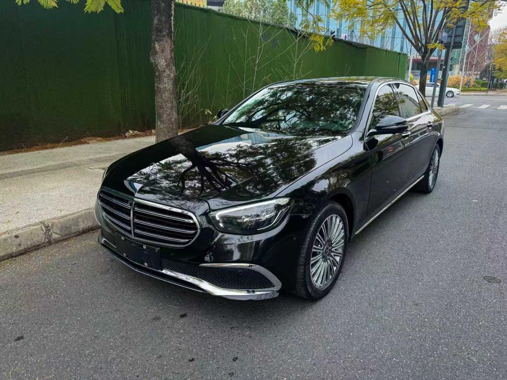 Mercedes-Benz Mercedes-Benz E-Class
