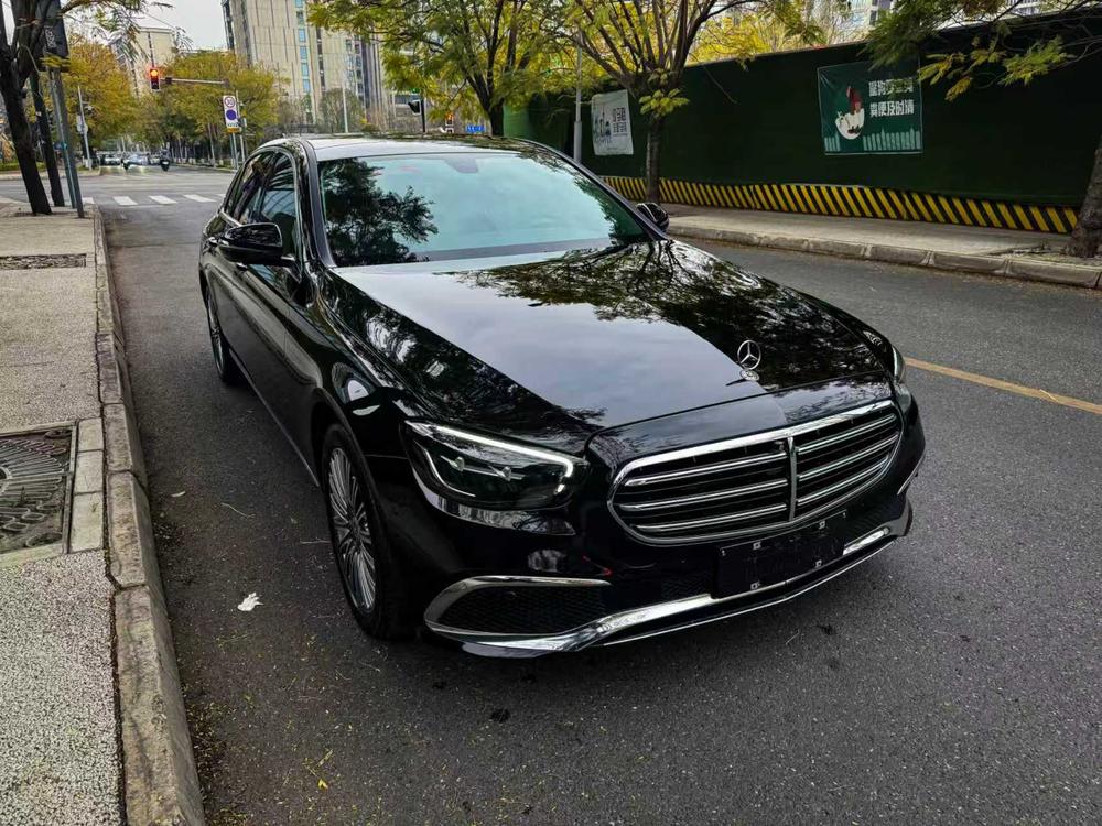 Mercedes-Benz Mercedes-Benz E-Class