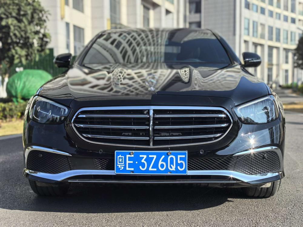 Mercedes-Benz Mercedes-Benz E-Class