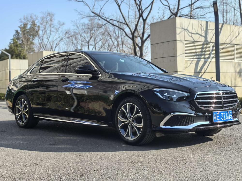 Mercedes-Benz Mercedes-Benz E-Class