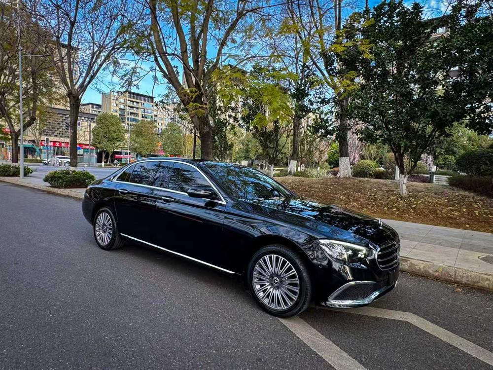 Mercedes-Benz Mercedes-Benz E-Class