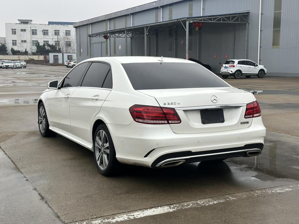 Mercedes-Benz Mercedes-Benz E-Class