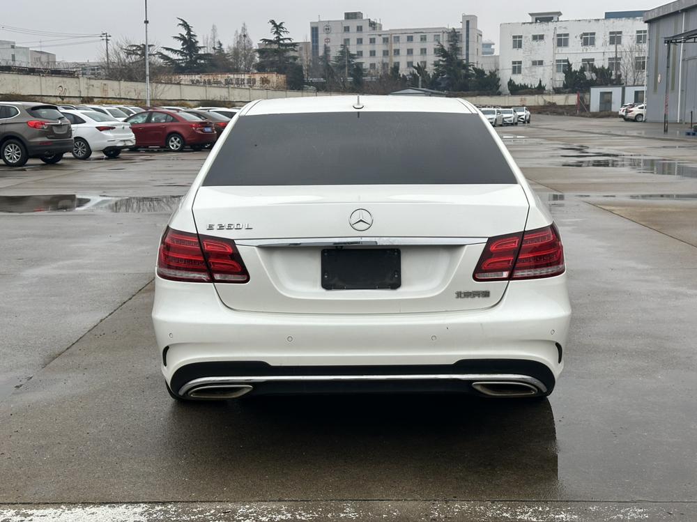 Mercedes-Benz Mercedes-Benz E-Class