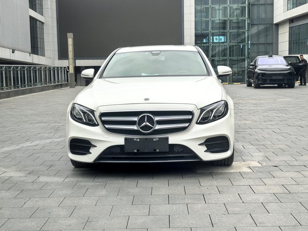 Mercedes-Benz Mercedes-Benz E-Class