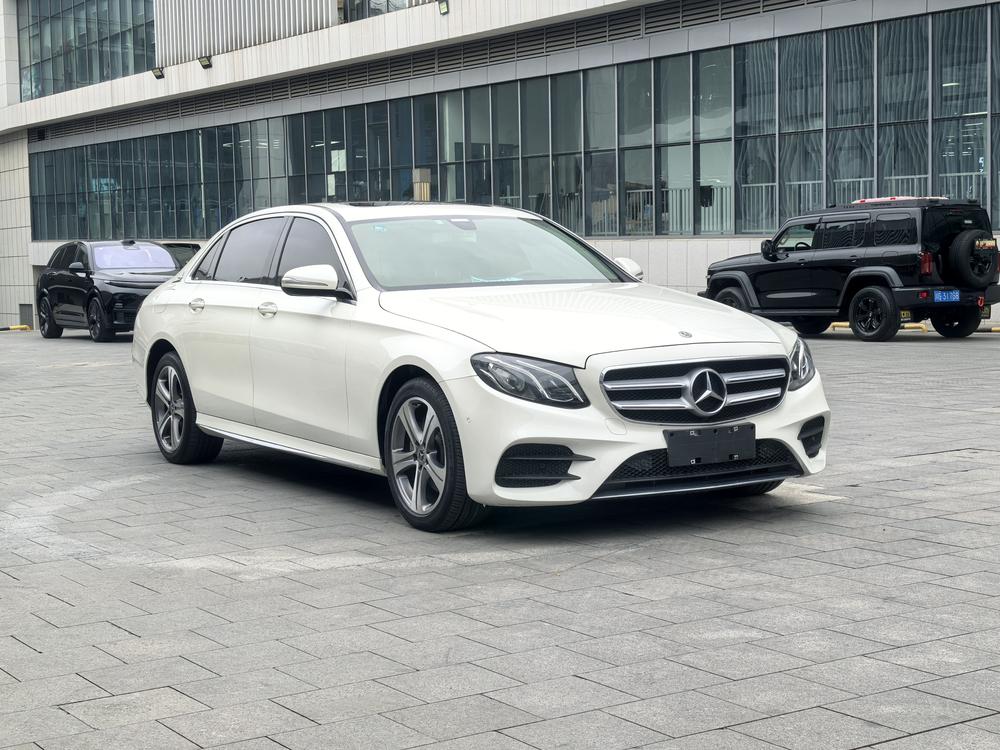 Mercedes-Benz Mercedes-Benz E-Class