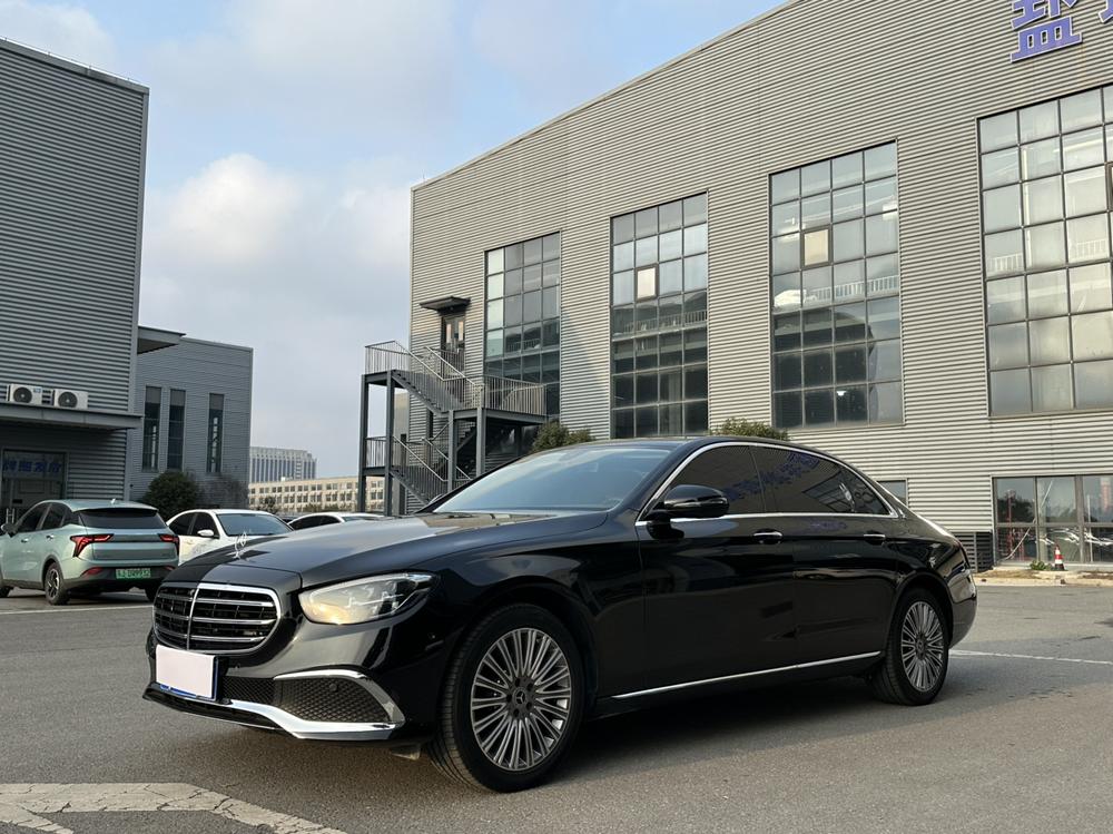 Mercedes-Benz Mercedes-Benz E-Class