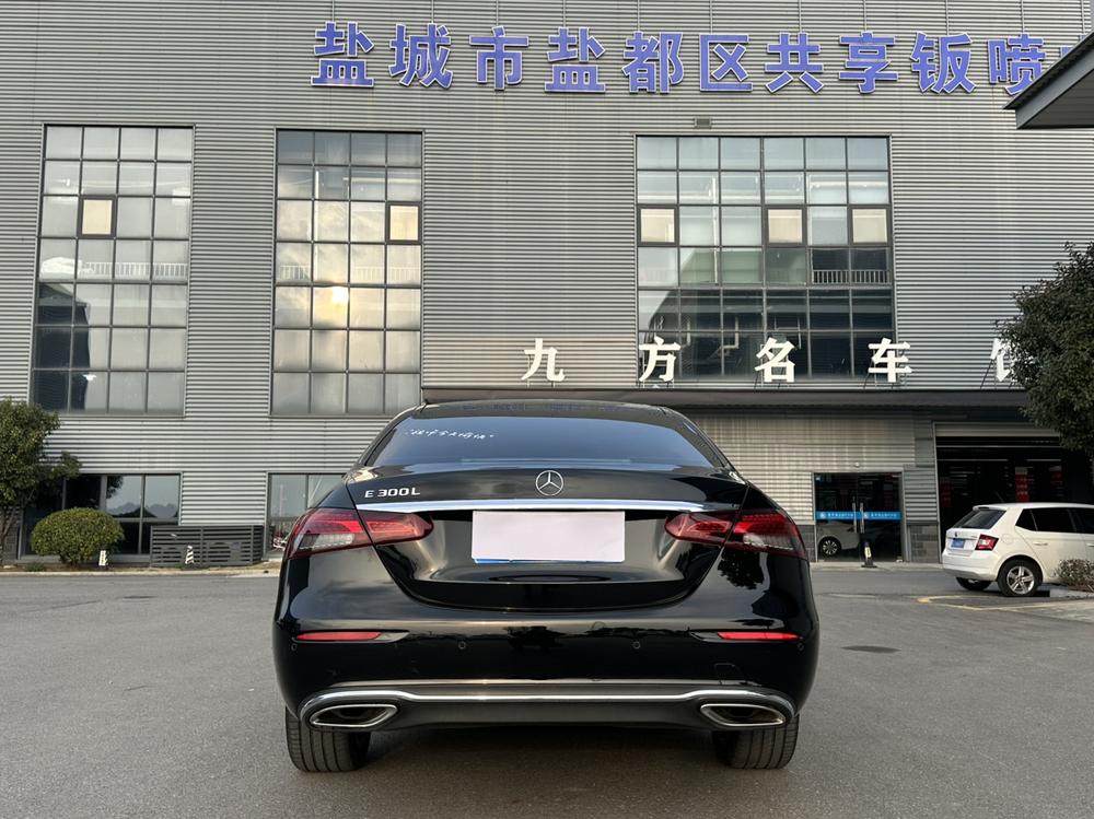Mercedes-Benz Mercedes-Benz E-Class