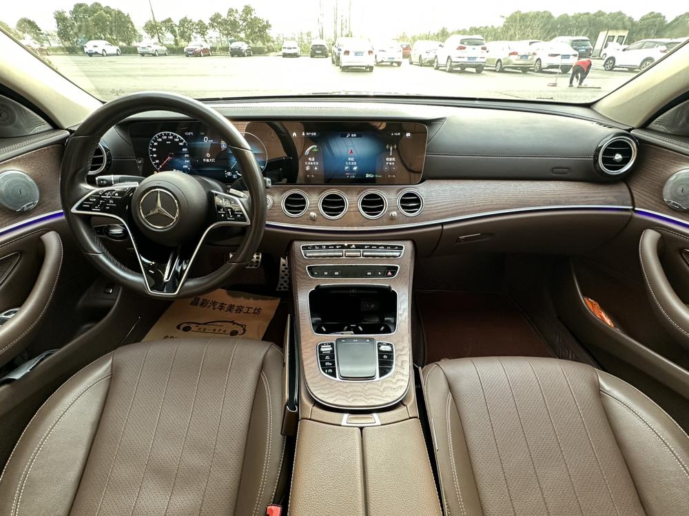 Mercedes-Benz Mercedes-Benz E-Class