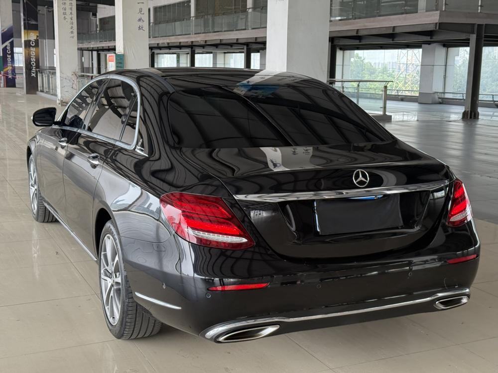 Mercedes-Benz Mercedes-Benz E-Class