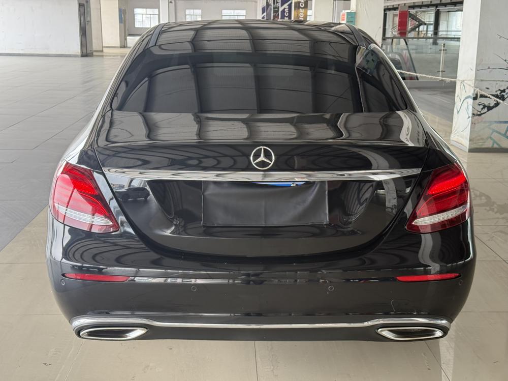Mercedes-Benz Mercedes-Benz E-Class