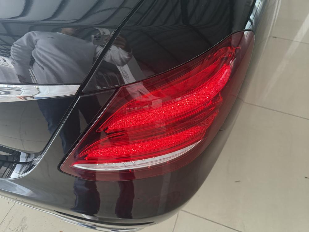 Mercedes-Benz Mercedes-Benz E-Class