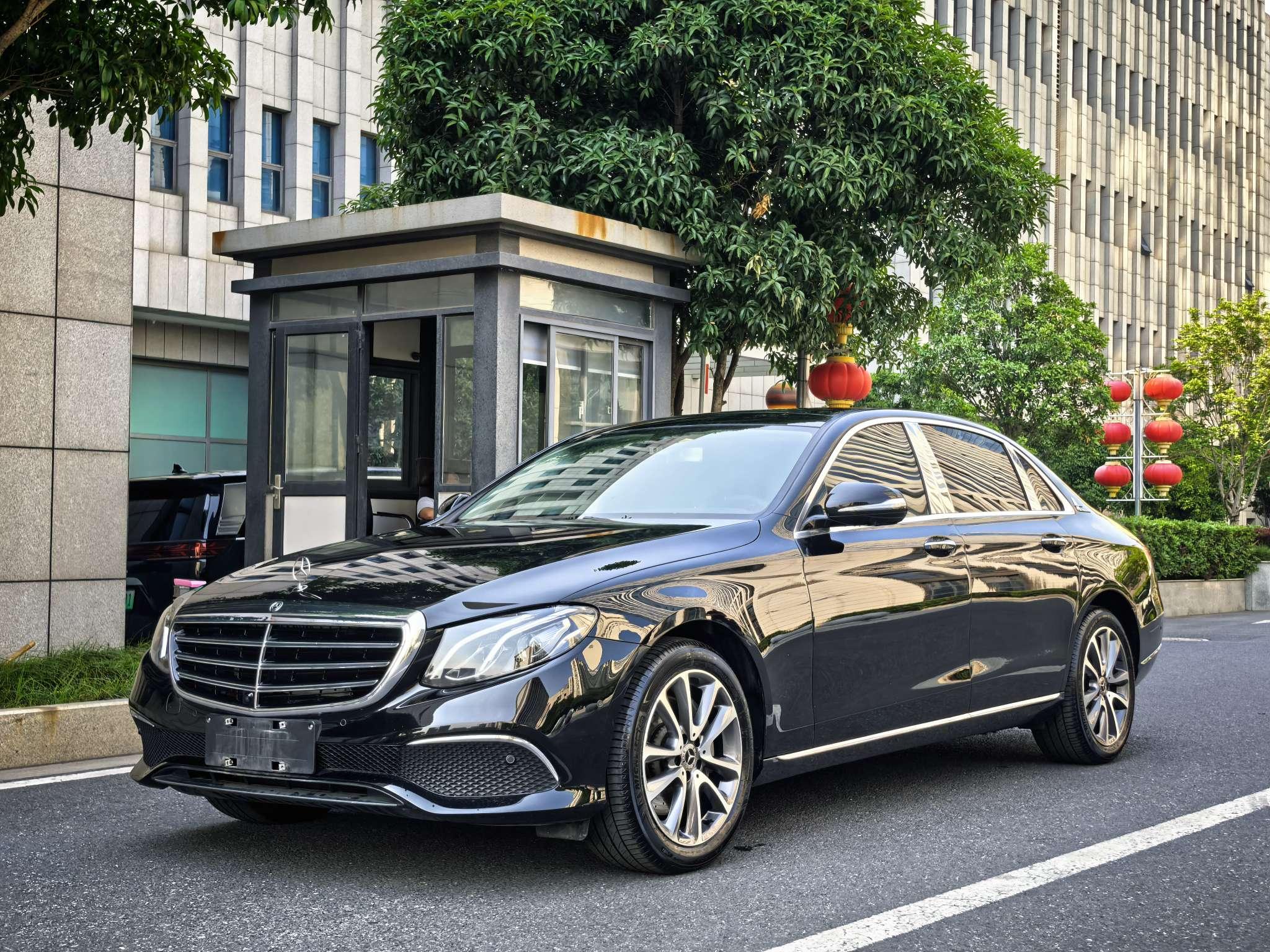 Mercedes-Benz Mercedes-Benz E-Class