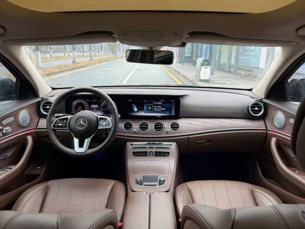 Mercedes-Benz Mercedes-Benz E-Class